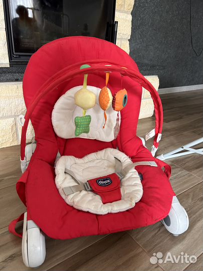 Шезлонг детский chicco