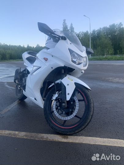 Продам Kawasaki ninja 250