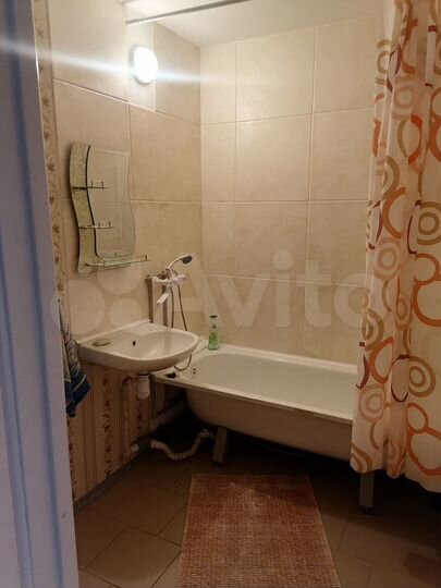 2-к. квартира, 72 м², 10/16 эт.