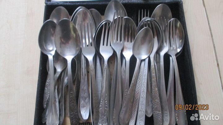 Набор столовых приборов вилки ложки ножи из СССР