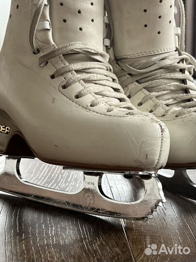 Фигурные коньки Edea overture 200