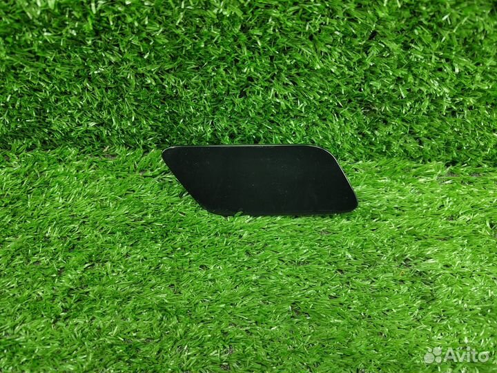 Крышка форсунки омывателя фар правая Audi Q7 VAG