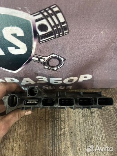 Bmw 520d xdrive G30 блок питания