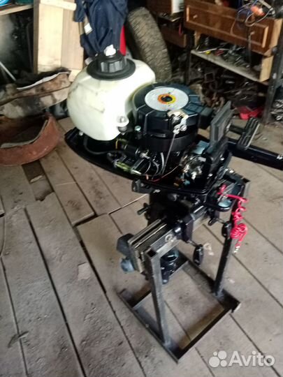 Лодочный мотор Тохатсу 5