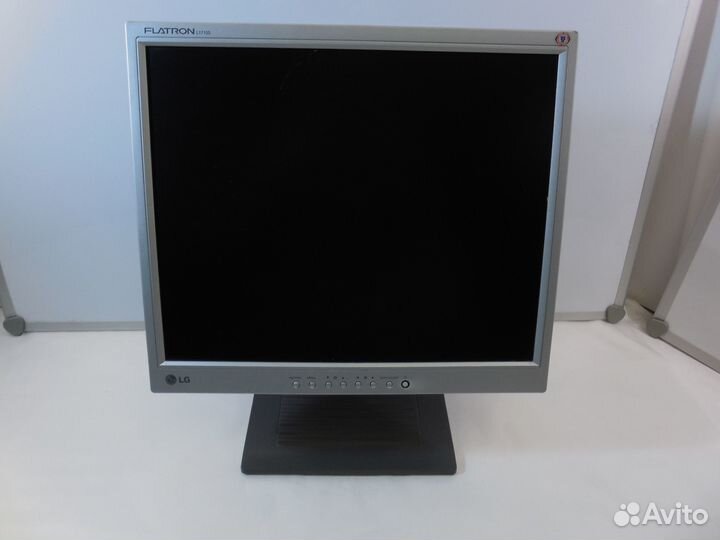 Жк-монитор 17