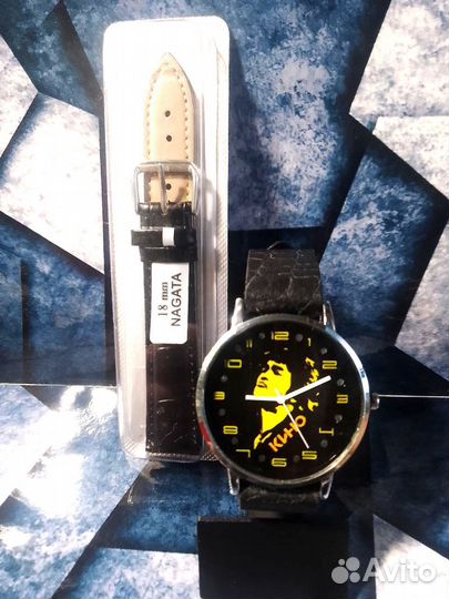 Часы наручные в стиле 