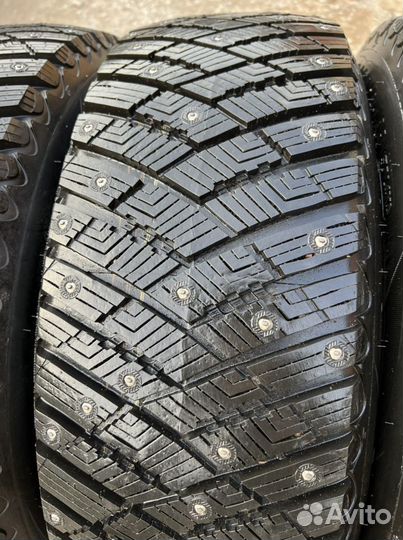 Goodyear UltraGrip Ice Arctic SUV 235/55 R19