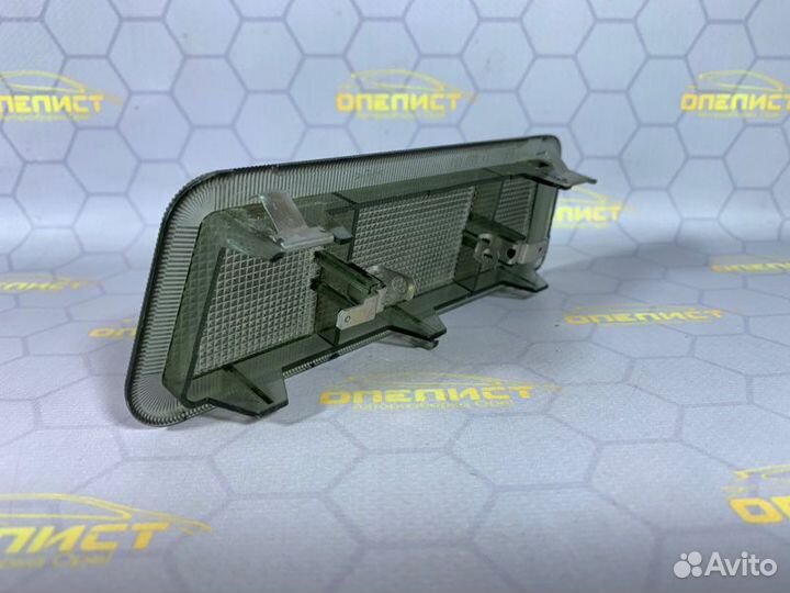 Плафон салонный передний Opel Astra G