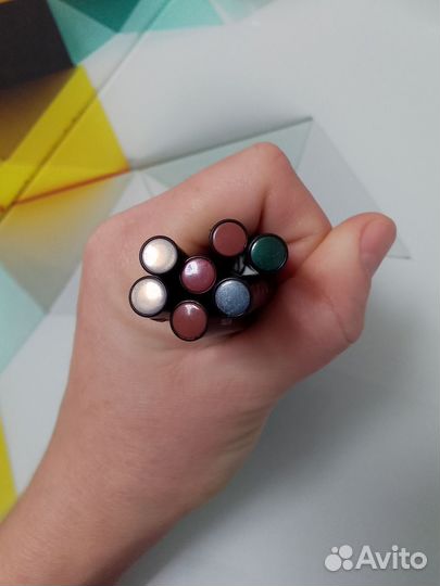 Карандаши Мери кей