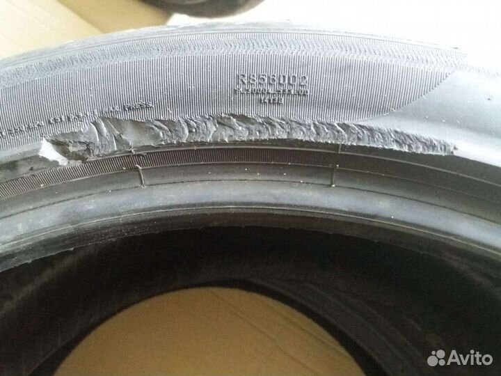 Pirelli P Zero 295/35 R21