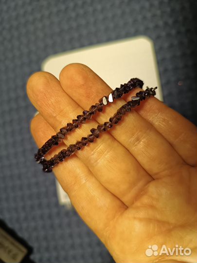 Колье светло-фиолетового, прозрачного цвета