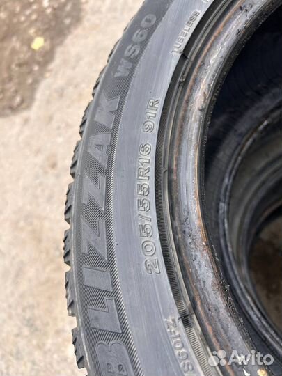 Bridgestone Blizzak WS-60 205/55 R16