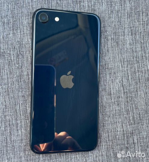 iPhone SE (2022), 128 ГБ