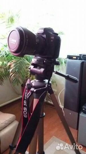 Фотоаппарат Кэнон 5D марк2