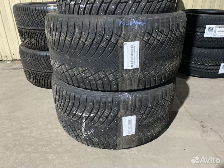 Michelin X-Ice North 4 235/45 R18