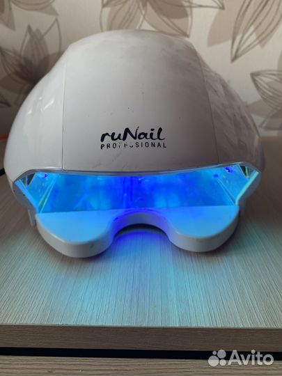 Лампа для ногтей