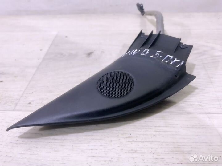 Крышка зеркала правая Volkswagen Passat B5 седан