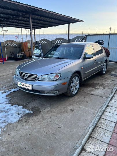 Nissan Maxima 2.0 AT, 2001, битый, 265 000 км