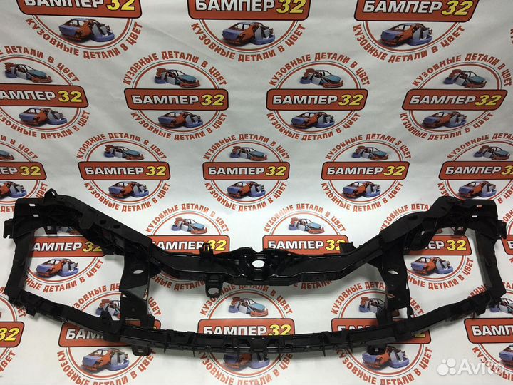 Фокус 2 панель передняя