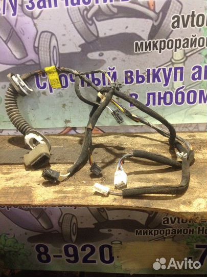 Проводка двери передней правой Hyundai Accent