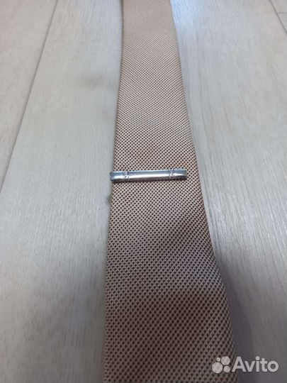 Галстук бежевый