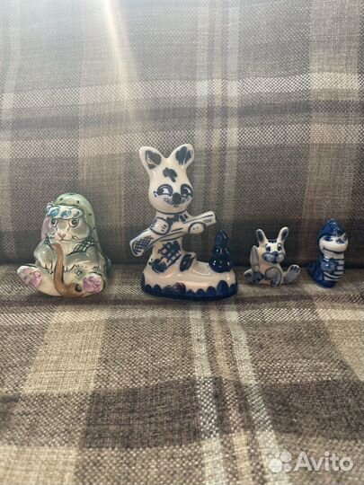 Фарфоровые статуэтки Гжель