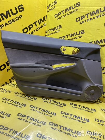 Обшивка передней левой двери Honda Civic