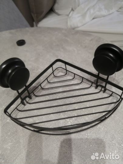 Полка настенная навесная на присосках