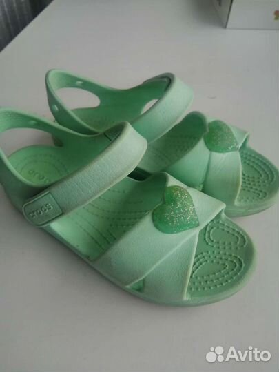 Босоножки для девочки crocs C13