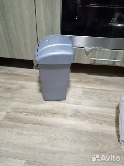 Мусорное ведро