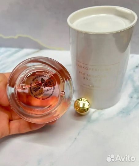 Парфюмерная вода женская новая