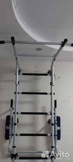 Шведская стенка с турником и брусьями