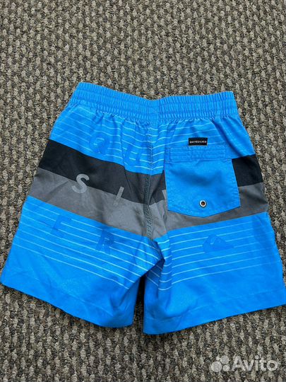 Плавки для плавания Molo и Quiksilver