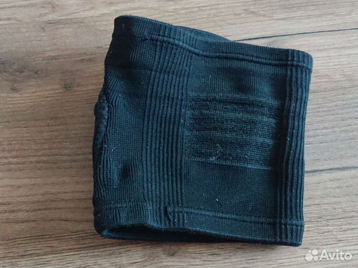 Наколенник