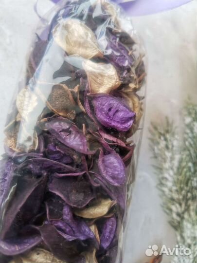 Декоративные листья, цветы, лепестки