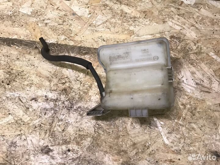 Расширительный бачок mazda 5