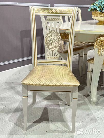 Столы и стулья новые