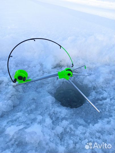 Зимняя самоподсекающая удочка Улитка