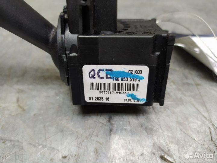 Переключатель стеклоочистителей Skoda Octavia (A5