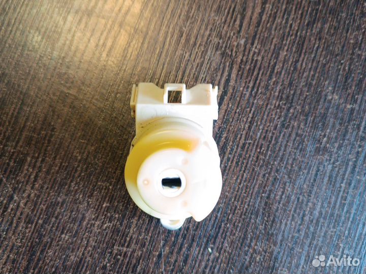 Плата замка зажигания мицубиши оутлендер 1