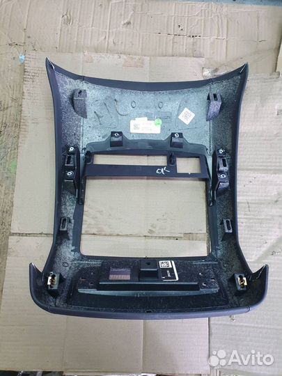 Накладка кузов внутри Cadillac Escalade 5 L87 6.2L