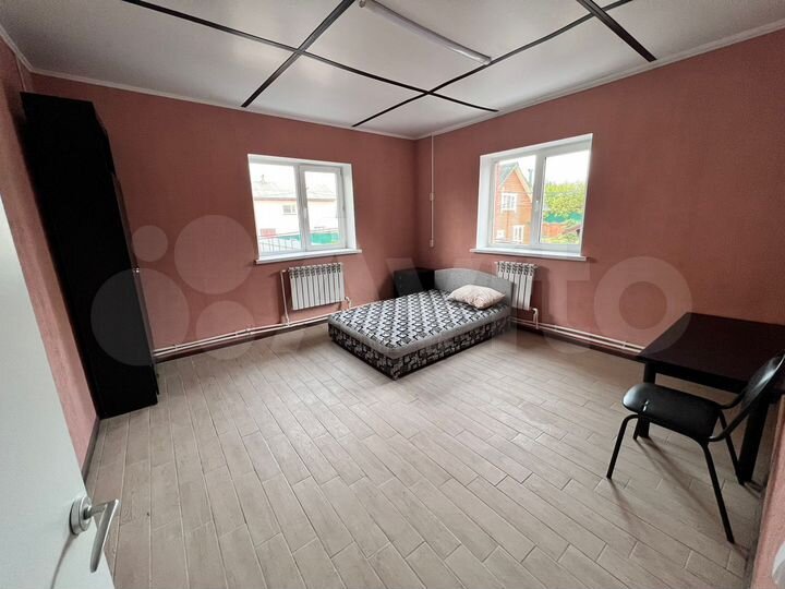 Комната 20 м² в 5-к., 2/3 эт.