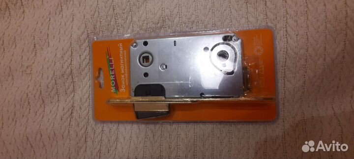 Петли,защелки