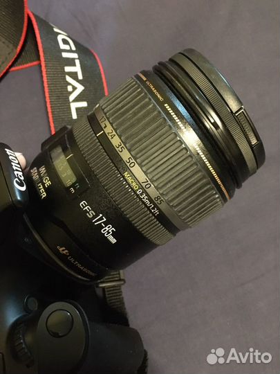 Зеркальный фотоаппарат