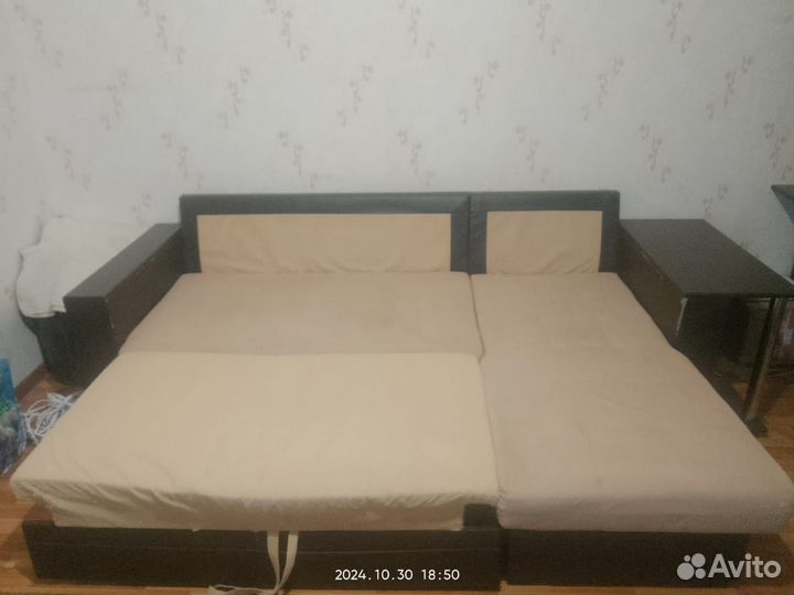 Диван раскладной с оттоманкой