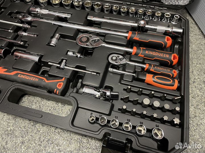 Набор ключей с молотком