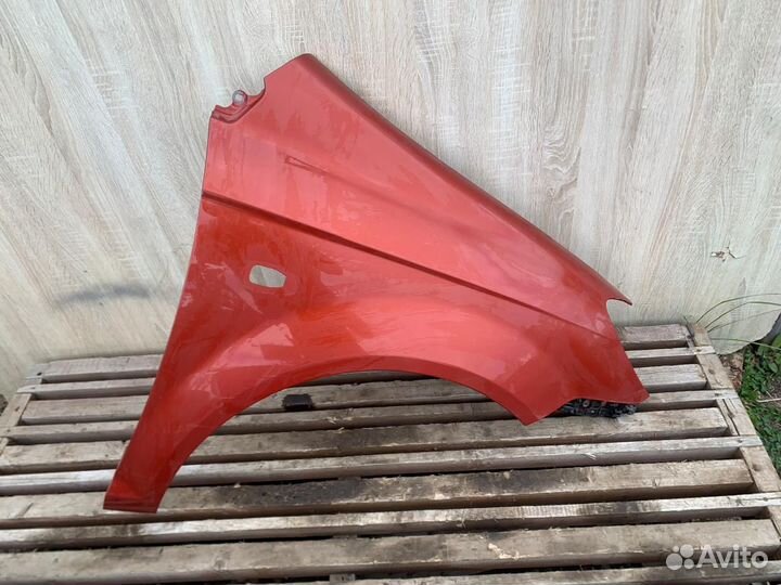 Переднее Правое Крыло Hyundai Getz