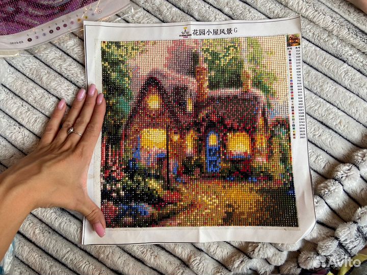 Алмазная мозайка готовая