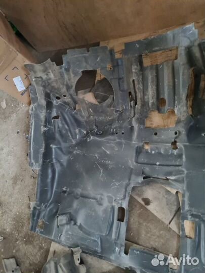 Обшивка салона Mercedes-Benz S-Klass седан