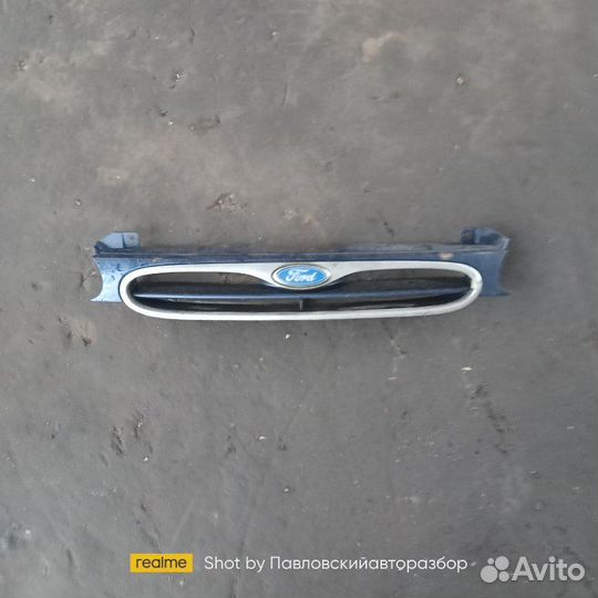 Решетка Ford Mondeo 1